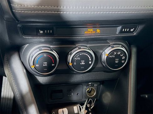 Used 2019 MAZDA CX-3 Touring image 14