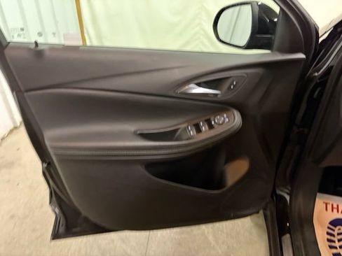 Used 2023 Buick Encore GX Preferred w/ Cold Weather Comfort Package FWD image 25