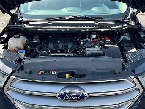Used 2017 Ford Edge Titanium w/ Equipment Group 301A AWD/4WD image 30