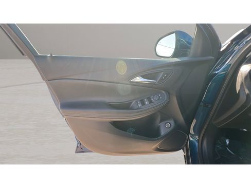 Certified 2020 Buick Encore GX Select AWD/4WD image 26