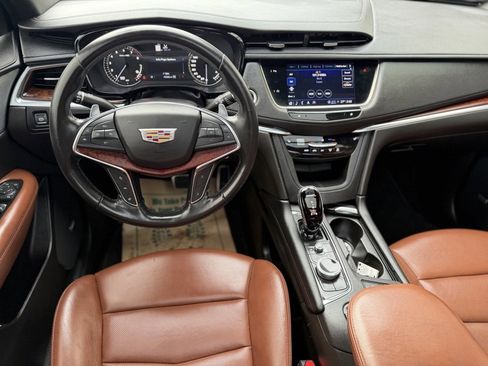 Used 2023 Cadillac XT5 Sportv image 16