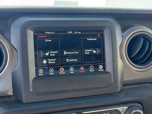 Used 2023 Jeep Wrangler Unlimited Sport AWD/4WD image 15