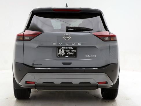 Used 2023 Nissan Rogue SL w/ SL Premium Package AWD/4WD image 7