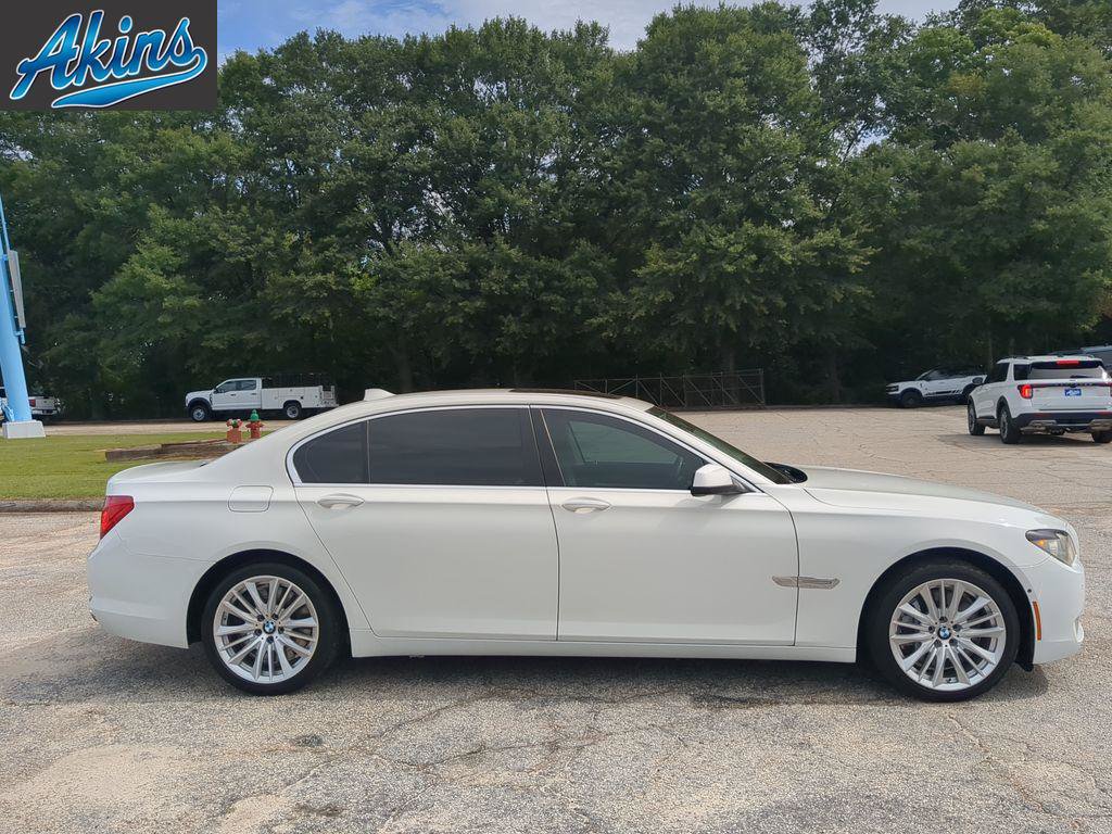 Used 2011 BMW 750Li RWD image 2