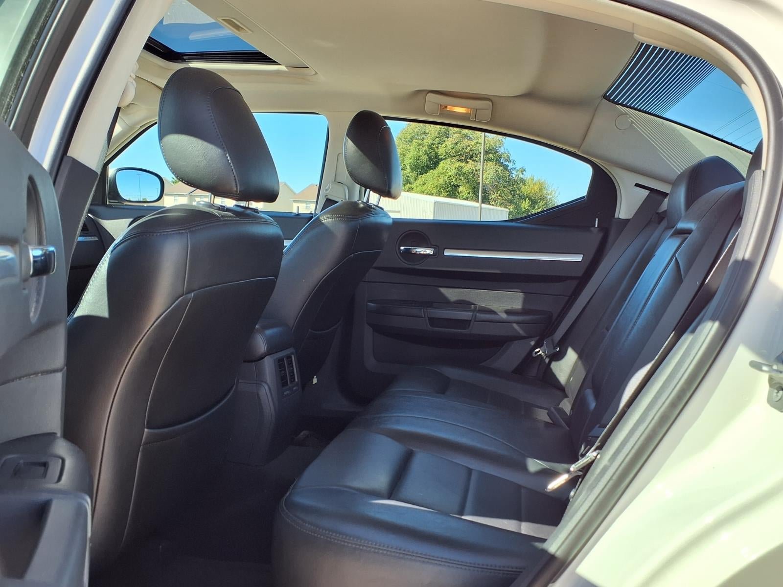 Used 2010 Dodge Charger R/T RWD image 17
