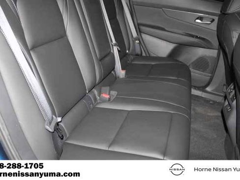 Certified 2025 Nissan Murano SV image 7