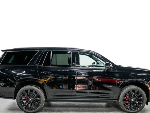 Used 2026 Cadillac Escalade V image 2