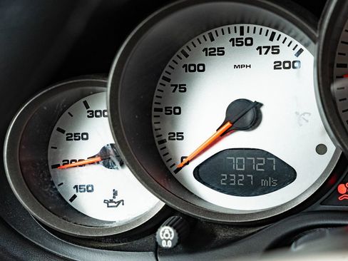 Used 2006 Porsche 911 Carrera S RWD image 31