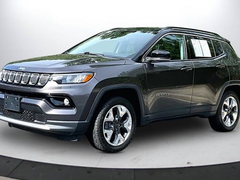 Certified 2022 Jeep Compass Limited AWD/4WD image 4