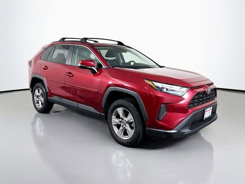 Used 2023 Toyota RAV4 XLE w/ Convenience Package FWD image 8