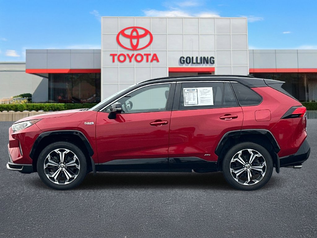 Used 2021 Toyota RAV4 XSE w/ Weather Package AWD/4WD image 2