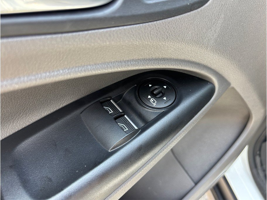 Used 2022 Ford Transit Connect XLT FWD image 20