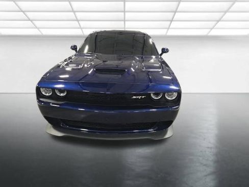 Used 2015 Dodge Challenger SRT Hellcat image 10