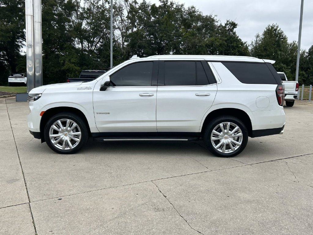 Certified 2023 Chevrolet Tahoe High Country w/ Advanced Technology Package RWD image 2