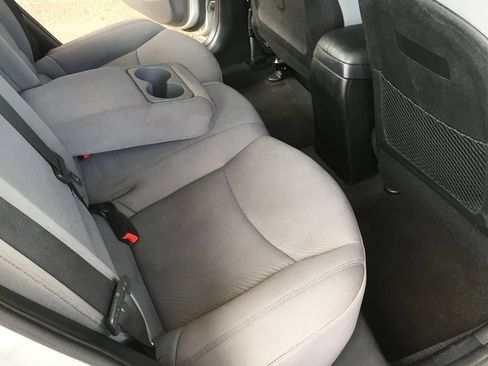 Used 2013 Hyundai Elantra GLS FWD image 26