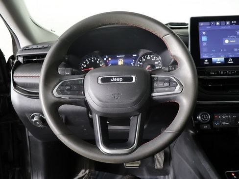 Used 2022 Jeep Compass Trailhawk AWD/4WD image 35