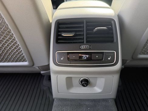 Used 2017 Audi A4 2.0T Premium Plus w/ Premium Plus Package image 24