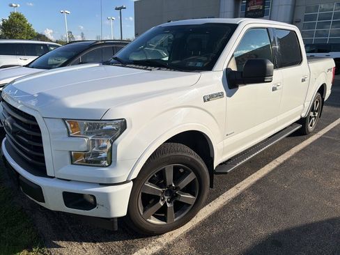 Used 2017 Ford F150 XLT w/ Equipment Group 302A Luxury AWD/4WD image 2