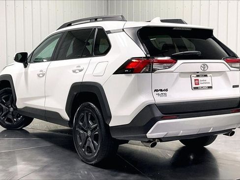 Certified 2024 Toyota RAV4 Adventure AWD/4WD image 13