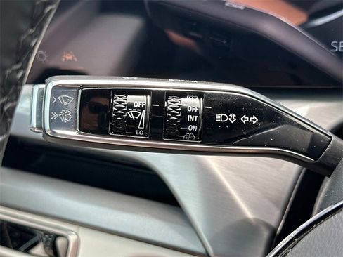 New 2026 Cadillac Vistiq Sport image 26