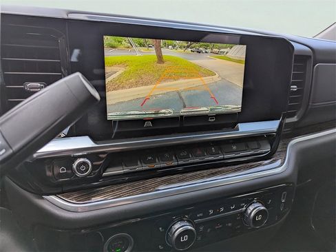 Used 2024 GMC Sierra 1500 Elevation image 10