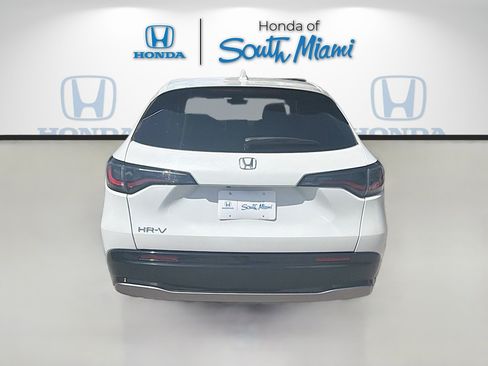 Used 2024 Honda HR-V EX-L image 6