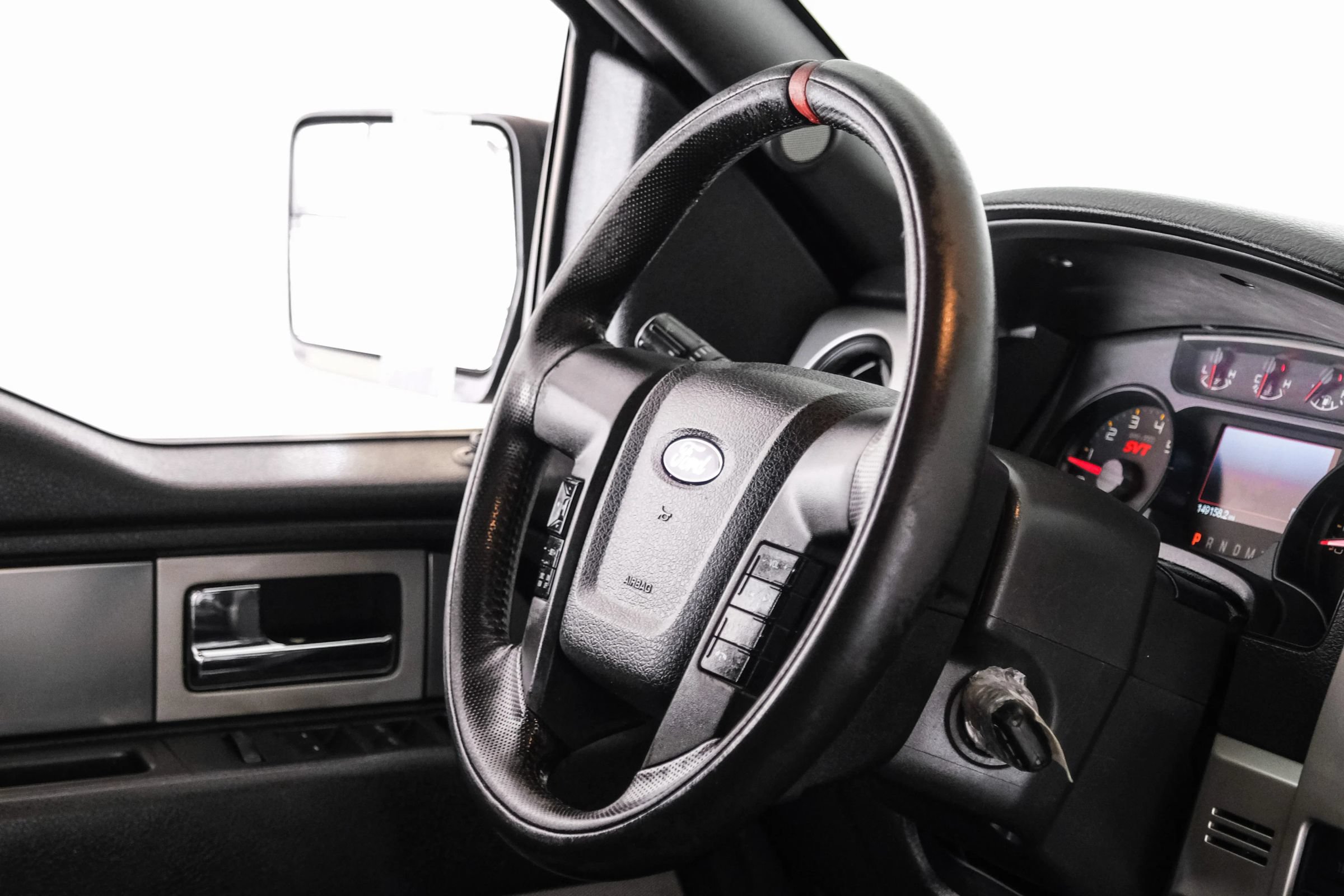Used 2014 Ford F150 Raptor w/ Equipment Group 801A Luxury AWD/4WD image 16