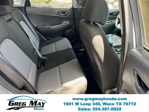 Used 2018 Hyundai Kona SEL AWD/4WD image 14
