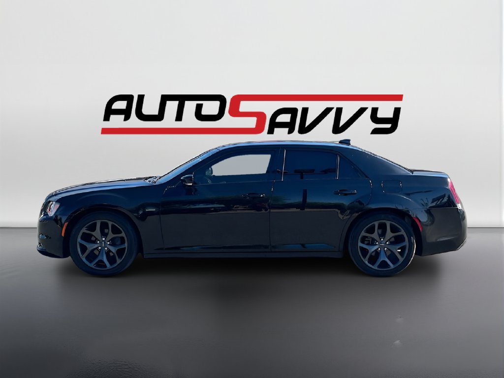 Used 2021 Chrysler 300 S RWD image 4