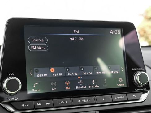 Used 2021 Nissan Altima 2.5 SV w/ SV Premium Package image 31