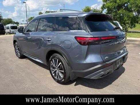 Used 2023 INFINITI QX60 Sensory w/ Vision Package AWD/4WD image 10