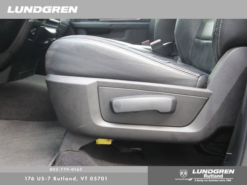 Used 2022 RAM 1500 Classic Warlock AWD/4WD image 13
