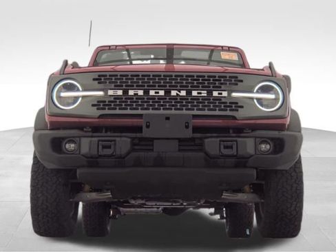 Used 2025 Ford Bronco Badlands AWD/4WD image 2