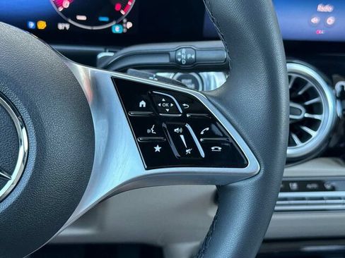 Certified 2026 Mercedes-Benz GLB 250 image 31