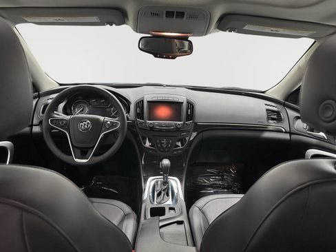 Used 2017 Buick Regal Sport Touring FWD image 21