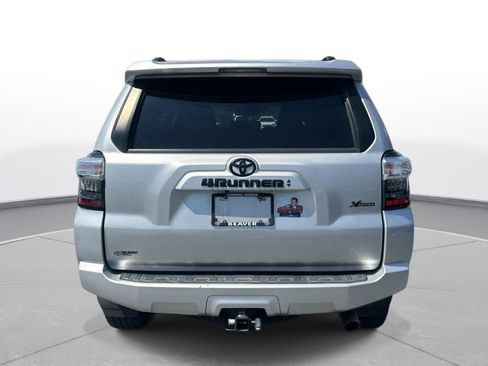 Used 2022 Toyota 4Runner SR5 Premium w/ Moonroof Package AWD/4WD image 7
