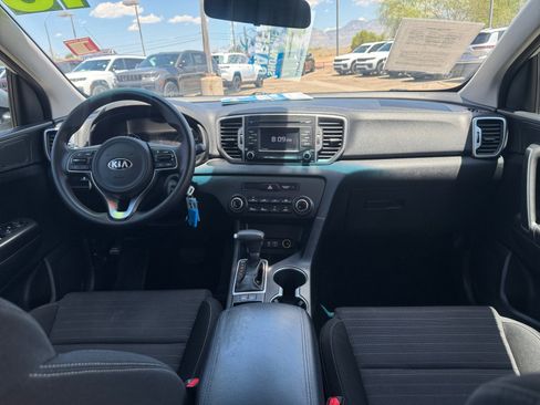 Used 2018 Kia Sportage LX FWD image 20
