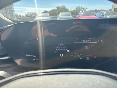 Used 2025 Audi Q5 Premium w/ Convenience Package image 21