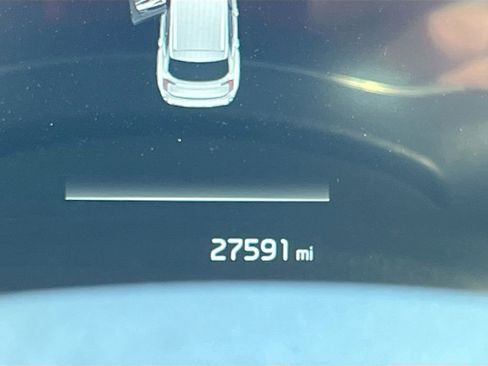 Used 2023 Kia Telluride EX X-Line image 12