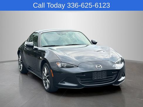 Used 2023 MAZDA MX-5 Miata Grand Touring RWD image 3