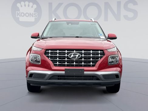 Used 2021 Hyundai Venue SEL w/ Cargo Package FWD image 11