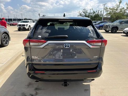 Used 2023 Toyota RAV4 XSE w/ Weather Package AWD/4WD image 5