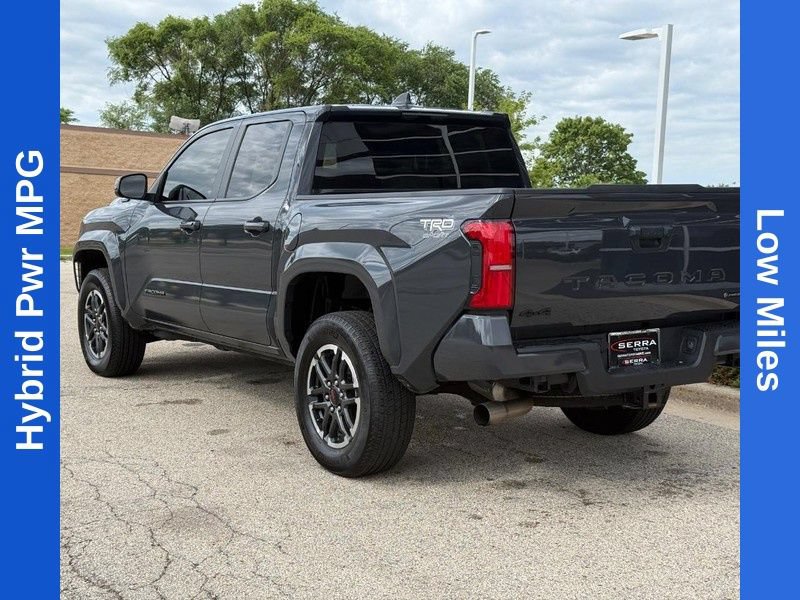 Used 2024 Toyota Tacoma TRD Sport AWD/4WD image 5