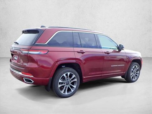 New 2025 Jeep Grand Cherokee Overland w/ Luxury Tech Group IV image 4