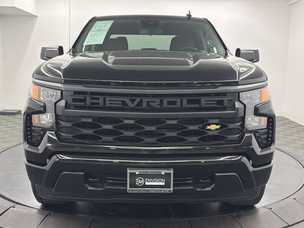 Used 2025 Chevrolet Silverado 1500 Custom RWD image 6