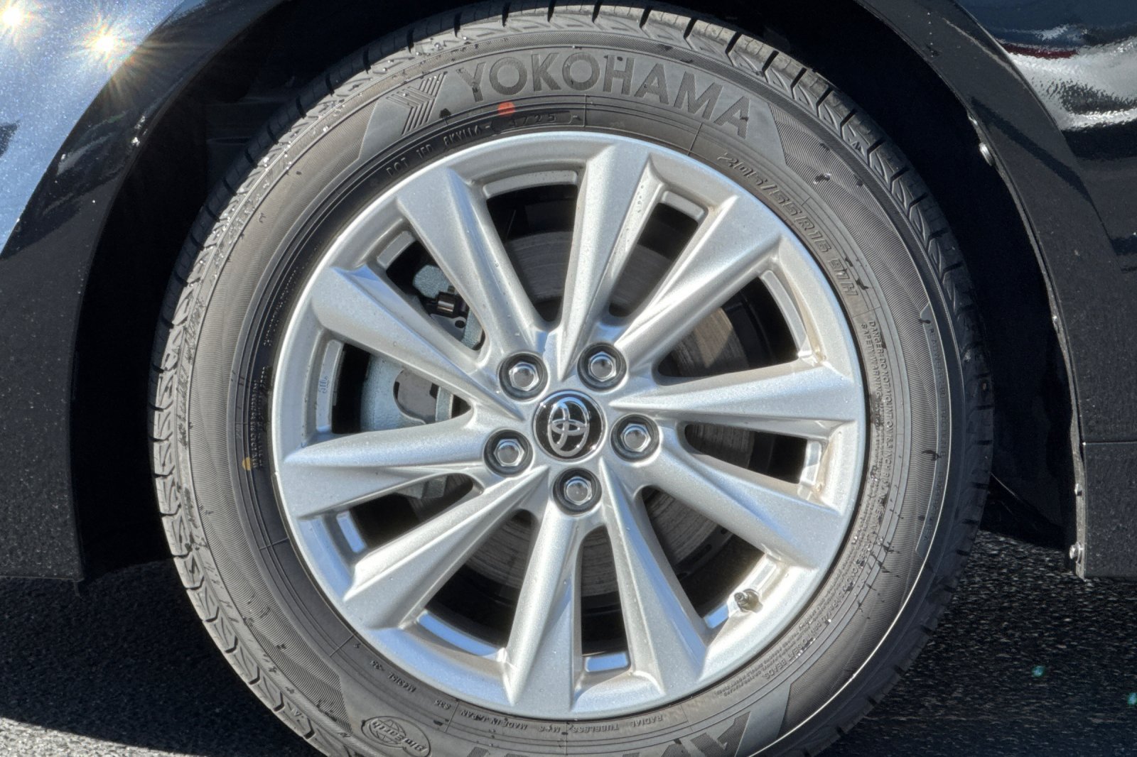 New 2026 Toyota Corolla LE w/ LE Premium Package FWD image 32