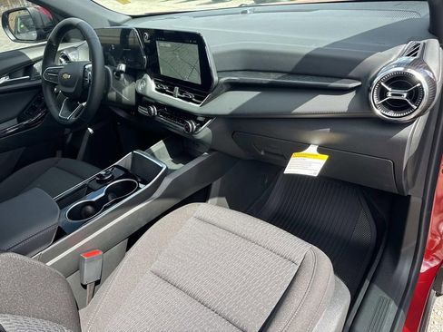 New 2026 Chevrolet Equinox LT image 10