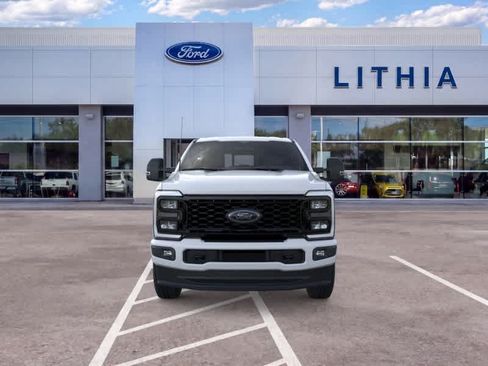 Used 2026 Ford F250 XLT w/ XLT Premium Package AWD/4WD image 6