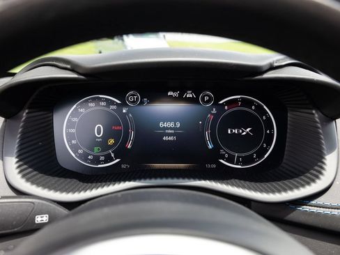 Used 2021 Aston Martin DBX AWD/4WD image 28