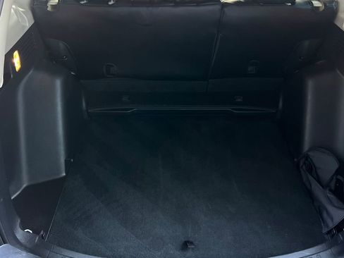 Used 2018 Honda CR-V LX image 19